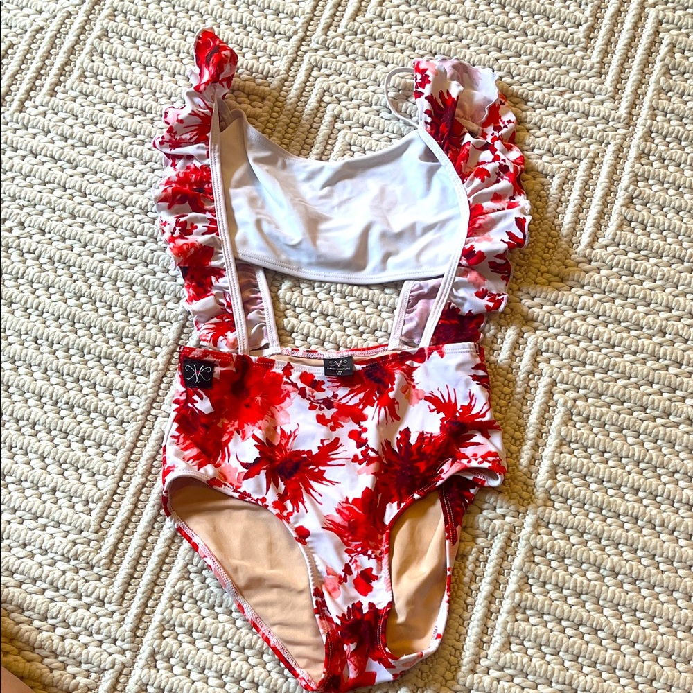 Kandi Kouture Floral Ruffle Outfit